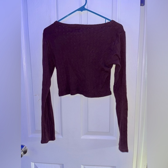 Maroon Cropped Long Sleeve (Medium) - Picture 2 of 3